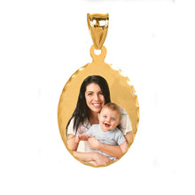 Load image into Gallery viewer, Gold Oval Color Photo Pendant