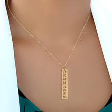 Load image into Gallery viewer, Vertical Name Pendant Necklace